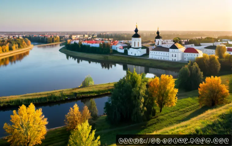 벨라루스에서 가장 오래된 도시 - Photorealistic sunrise panorama of ancient Polotsk, Belarus, viewed from above where the Western Dvi...